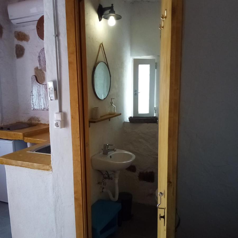 Venduri House Hotel Peran Triovasalos Екстериор снимка