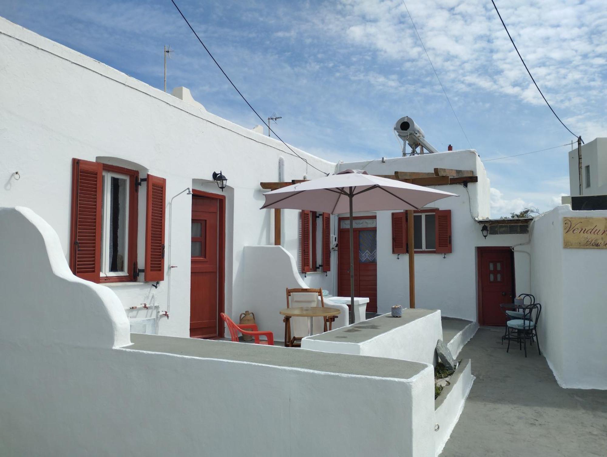 Venduri House Hotel Peran Triovasalos Екстериор снимка